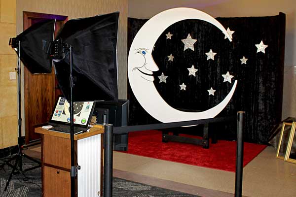 Red Carpet Backdrop Moon And Stars Photo Booth Shoot.