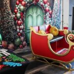 Santa sleigh holiday Christmas photo booth shoot for Loews Hotel Santa sleigh holiday Christmas photo booth shoot for Loews Hotel